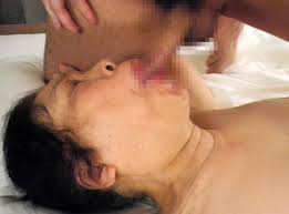 六十路熟女中人妻斩网站列表- 情色网站大全