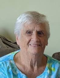 Kara Horton's Instagram, Twitter & Facebook