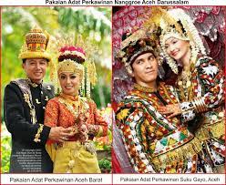 Meskipun anda belum bisa melihat. 34 Pakaian Adat Beserta Nama Dan Asal Provinsinya Di Indonesia