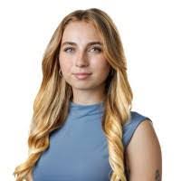 Mandy Berger's Instagram, Twitter & Facebook