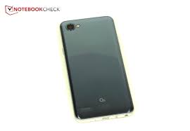 LG Q6 Smartphone Review - NotebookCheck ...