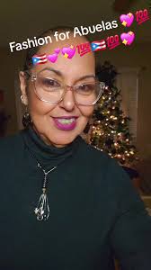 womenwithconfidence #fashioninspo #fashionforAbuelas #abuelaslatinas ...