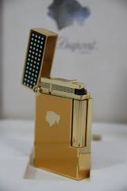 S T Dupont Cohiba Line 2 Lighter Is Dedicated To The Most Famous Brand Of Cigars In The World Cohiba The Lighter Is Fini Dupont Lighter Cigar Lighters Cohiba