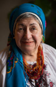 Meet Along the Way: Mary Yaremko