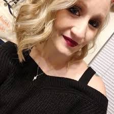 Lacey Barger's Instagram, Twitter & Facebook