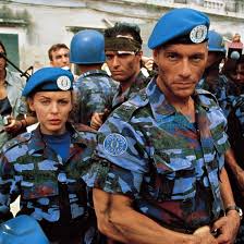 De ses débuts jusqu'à ses projets à venir. Jean Claude Van Damme Was Coked Out Of His Mind During Street Fighter Director Says