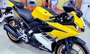 This is the yamaha r15 v3, which has been launched after a lot of wait. Exclusive Yamaha R15 V3 Special Edition Motorcycle Is Here Yamaha Motorcycle Yamaha Dealer
