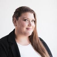 Misha Nelson's Instagram, Twitter & Facebook