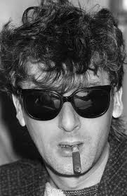 À lire sur lemonde.fr : Pin On Alain Bashung 1947 2009