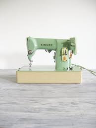 Vintage Green Singer Sewing Machine Model 185j Sewing Machine Singer Sewing Machine Vintage Sewing Machines