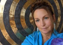 Shanda Myers's Instagram, Twitter & Facebook