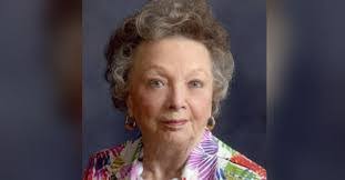 Lenore Shaw's Instagram, Twitter & Facebook