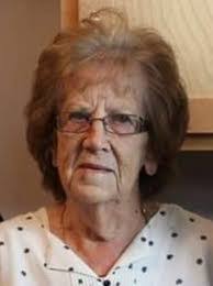 Minnie Parsons's Instagram, Twitter & Facebook