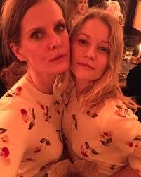 Nicole Muench's Instagram, Twitter & Facebook