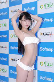 エロメガネグラドルの樹さくらがソフマップに降臨 part2 | お宝エログ幕府