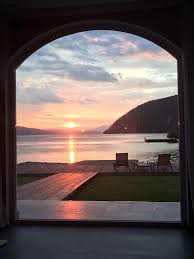 Asezarea mesei indiferent unde petreci craciunul, decorul mesei este cel mai important. 10 1 Rasarituri De Poveste Din Lumea Intreaga Travelista Ro Mereu In Asteptarea Urmatoarei Aventuri