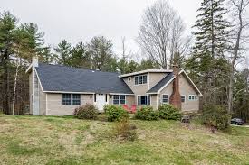 257 Middleton Road Wolfeboro Nh 03894 Nh Real Estate Price 245 000 Sold By Margot Skelley And Adam Dow Real Estate Prices Real Estate Estate Homes