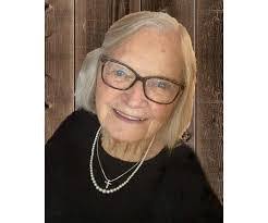 Joyce Wayne's Instagram, Twitter & Facebook