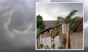 The strongest tornado recorded in britain was an f4 tornado, which battered portsmouth on december. Xvfjfbacdvzkgm