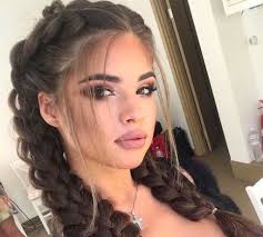 25 short hairstyles with bangs that'll look gorgeous on every face shapes. 30 Top Haircuts For Hispanic Hair In 2020