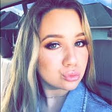 Karen Cupit's Instagram, Twitter & Facebook