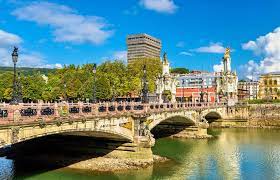 Downloade dieses freie bild zum thema san sebastian stadt brücke aus pixabays umfangreicher sammlung an public domain bildern und videos. San Sebastian Die Spanische Trendstadt Urlaubsguru