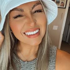 Katrina Silva's Instagram, Twitter & Facebook