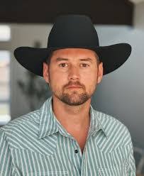 Timothy Mccleary's Instagram, Twitter & Facebook