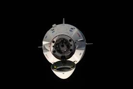 A nasa workbench is necessary in order to use the nose cone. Nose Cone Of Dragon 2 Closes Only After Deorbit Burn Space Exploration Stack Exchange