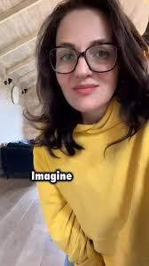 Feeling stuck with your work? Suzanne Bethell recommends Sam Jackson's  online Crit Programme @contemporaryartacademy! ㅤ Hurry