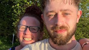 Debbie Alvey's Instagram, Twitter & Facebook