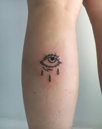 16 Hand Poke Tattoo Artists Taking Over Instagram Das Schonste Bild Fur Tattoo Minimalistas Feminina Das Z Handgestochene Tattoos 16 Tattoo Tatowierungen
