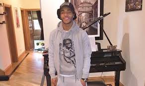Raheem sterling, fire is dominant in your natal chart and endows you with intuition, energy regarding astrological houses, the principle is even simpler: Liverpool Star Raheem Sterling Has His Own Barber S Shop In His House Football Sport Express Co Uk