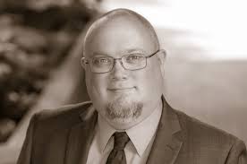 Jared Hight is new general counsel for Pets Best