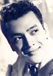 Vua kép độc' Hùng Minh: Tôi ước mình được chết trên sân khấu