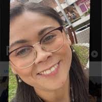 Roxana Angulo's Instagram, Twitter & Facebook