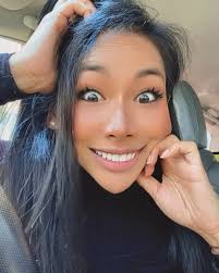 Recently everyone's been complimenting the facial expressions I make when I  tell stories so here I decided to start a portfolio of them. Which one do  you relate to most? 😂