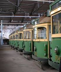 Manual Driving Made Easy Www Manualdrivingmadeeasy Com Servicing The South Eastern Suburbs Of Melbourne Melbourne Tram Melbourne Australia Melbourne Victoria