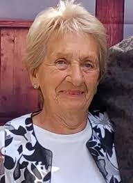 Doris Stout's Instagram, Twitter & Facebook