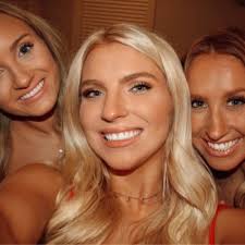 brooklyn noll (@brooklyn_noll)