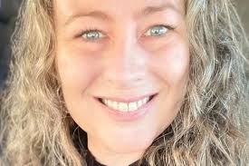 Fundraiser for Lorna Brekkas by Erica Broomfield : Help Krista fight the  battle of her life.