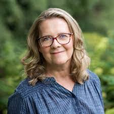 Michelle Schaefer's Instagram, Twitter & Facebook