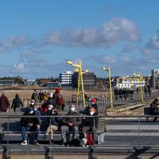 Der grund ist der besuch eines ehepaars anfang mai. Zweitwohnung Und Ferienwohnung Oster Tourismus In Corona Zeiten Kreis Nordfriesland Kundigt Kontrollen An Shz De