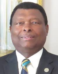 Lloyd Richardson's Instagram, Twitter & Facebook