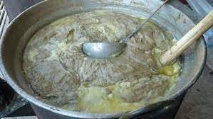 Žmare ili žumijar su ritualno i svakodnevno jelo od ovčijeg mesa, praziluka i kukuruznog brašna. Ovo Morate Da Probate Zmare Tradicionalni Recept Mlavskog Kraja