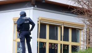 Wir bitten höflichst um ihr verständnis. Nach Amokalarm In Bergschule Singen Polizei Gibt Entwarnung Startseite