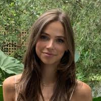 Hannah Ahern's Instagram, Twitter & Facebook