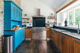En angleterre un cottage vraiment cosy maison creative. 1001 Idees Pour Amenager Une Cuisine Campagne Chic En Bois Pleine De Charm