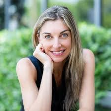 Lori Chalk's Instagram, Twitter & Facebook