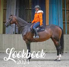 Des vestes de concours, des chemises de concours, des pantalons d'équitation et du sportswear qui s'adapte à la vie. Equipement Pour Cavalieres Et Chevaux Penelope Store